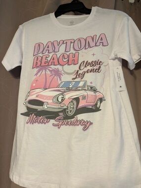 Daytona Beach Pink Convertible Graphic Tee